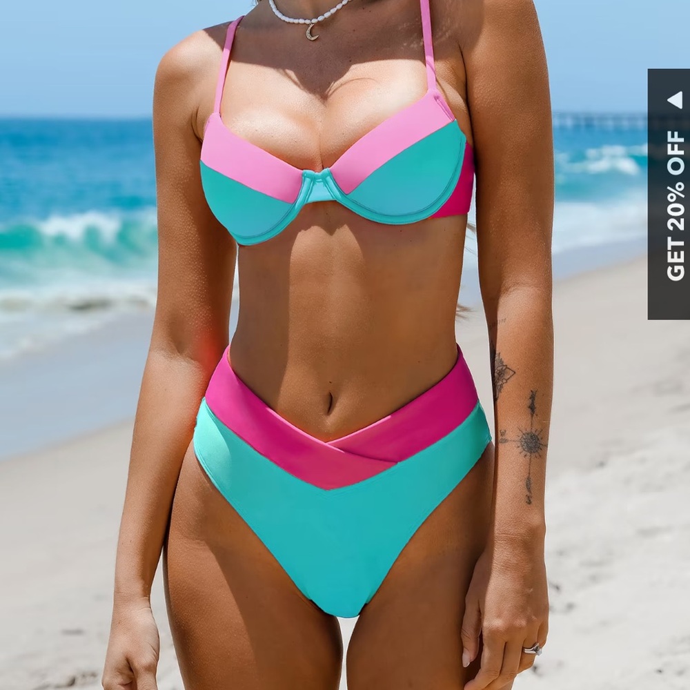 Cupshe Pink and Aqua Bikini